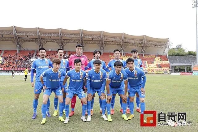 周琦20+12广东险胜首钢 曾凡博18分沃特斯27分